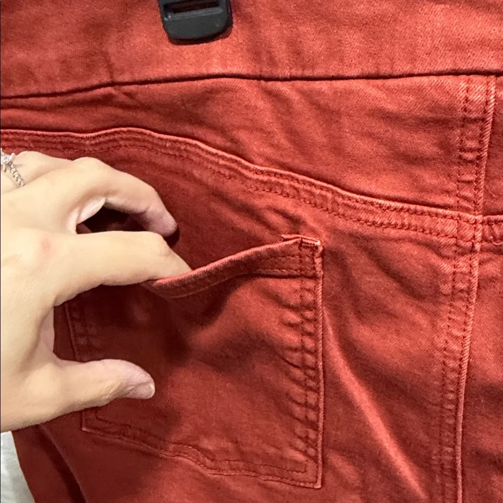 NWOT Chico's Glittery Red Cropped Jeans - Picture 7 of 11